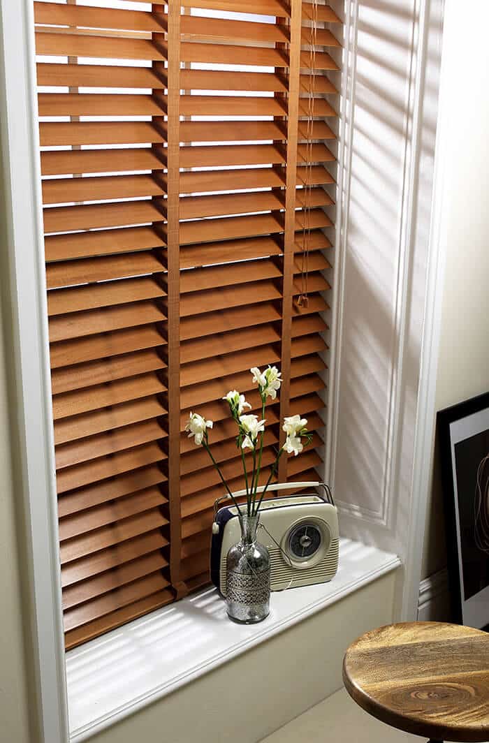 SLX Wood Blinds 63mm Pecan Blind With 38mm Pecan Tape 